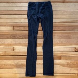 Grey lululemon yoga pants!